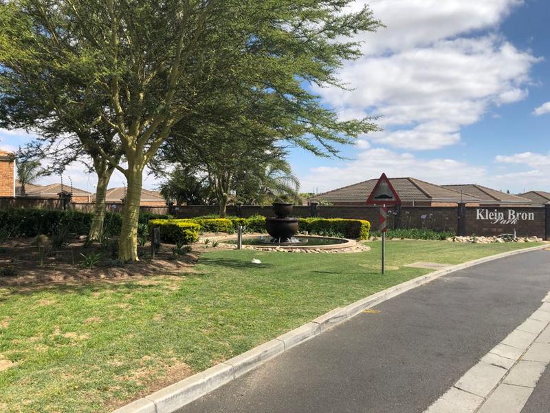 To Let 2 Bedroom Property for Rent in Kleinbron Park Western Cape